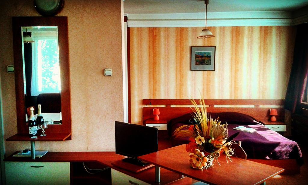 Hotel Of Bulgarian Academy Of Sciences София Экстерьер фото