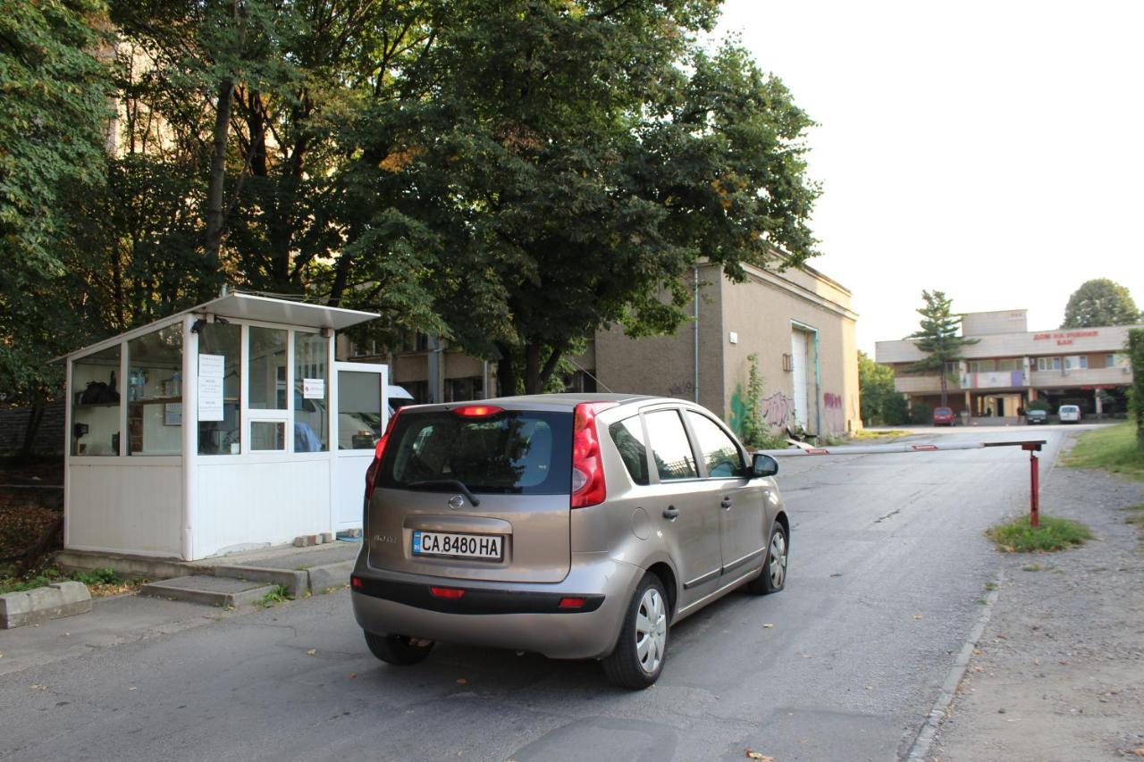 Hotel Of Bulgarian Academy Of Sciences София Экстерьер фото